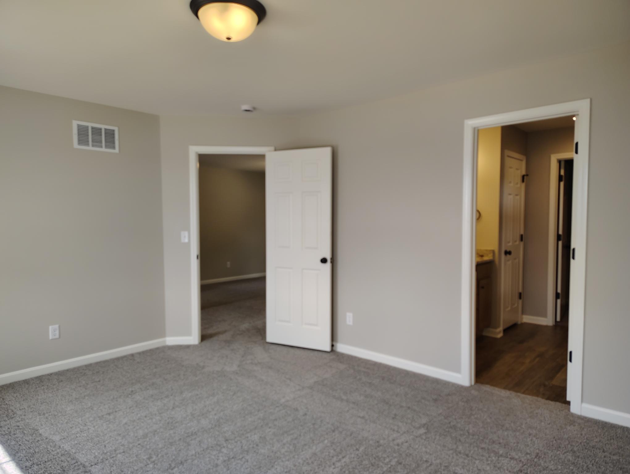 Home photo 17
